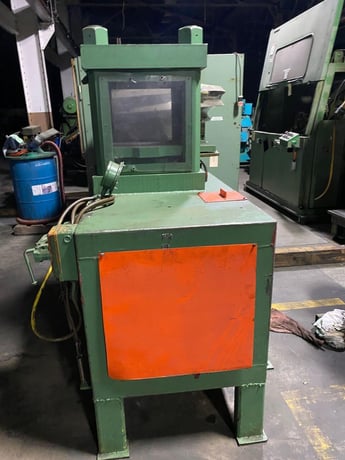 200 Ton, Modern #1A200, hydraulic 4-post hobbing press, 8" stroke, 14" LR x 16" FB - Image 4