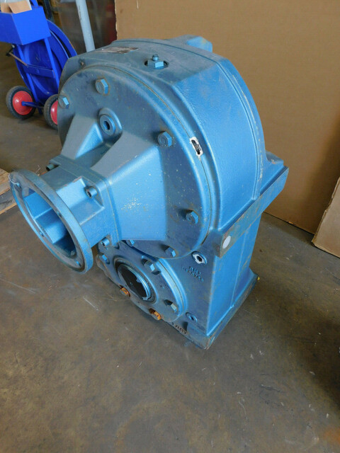 Sew Eurodrive #FA127AM256, Sew-Eurodrive Parallel Shaft Helical Gear Reducer, 114.34:1 Ratio, New - Image 2