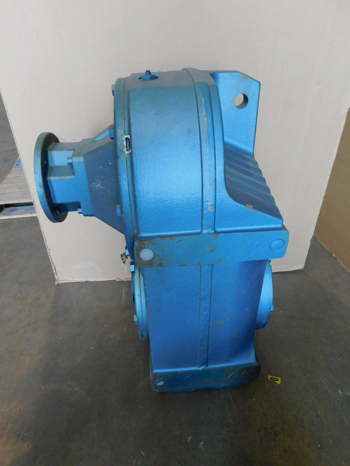 Sew Eurodrive #FA127AM256, Sew-Eurodrive Parallel Shaft Helical Gear Reducer, 114.34:1 Ratio, New - Image 6