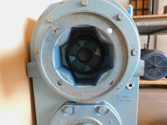 Sew Eurodrive #FA127AM256, Sew-Eurodrive Parallel Shaft Helical Gear Reducer, 114.34:1 Ratio, New - Image 7