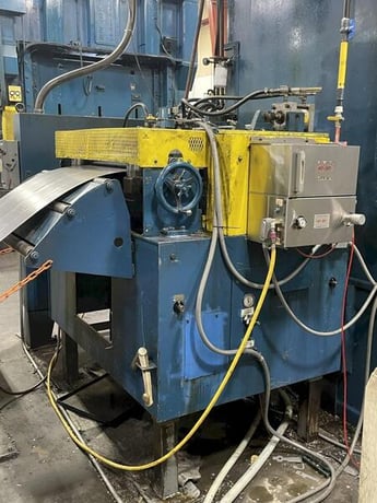 20000 lb. Coe Press Equipment, conventional servo coil feed line, 36" width,.125" thickness, 72" OD, 1999 - Image 2