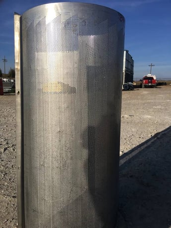 FMC, Pulper Finisher Screen, .090, 36" L, 16" W, 36" height, 10 lbs. - Image 6