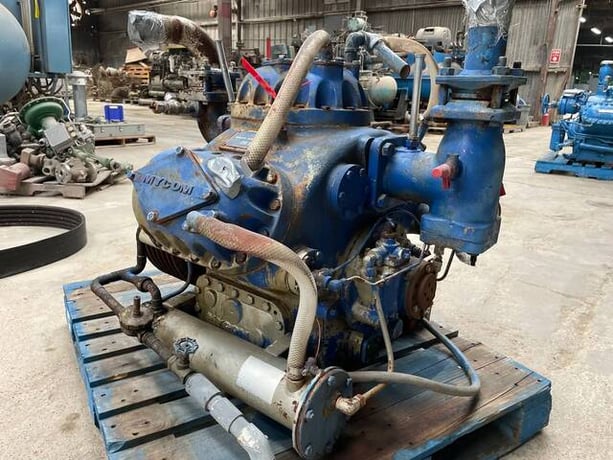 Mycom #N6A, 6-Cylinder Reciprocating Compressor, Belt Driven - Image 8