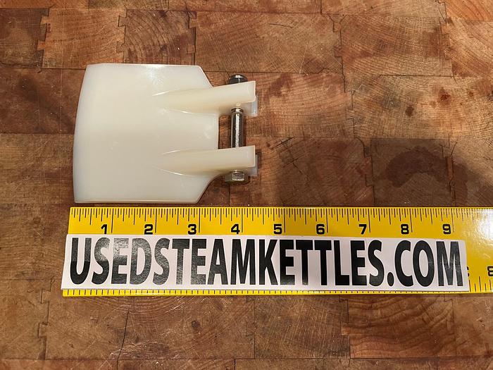 Kettle Scraper Finger, poly scraper blade, 3.5" W x 4.5" L, fits Hamilton, Cleveland, & others, 2023 - Image 3