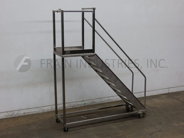 8 Step EHS Solutions CST111, Stainless Steel with 34" x 30" standing platform, 41" high guard rail, locking - Image 5