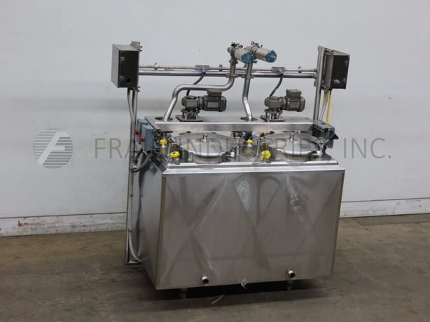100 gallon Stainless Fabrication Inc., dual compartment 316 Stainless Steel insulated flavor tank, each - Image 1