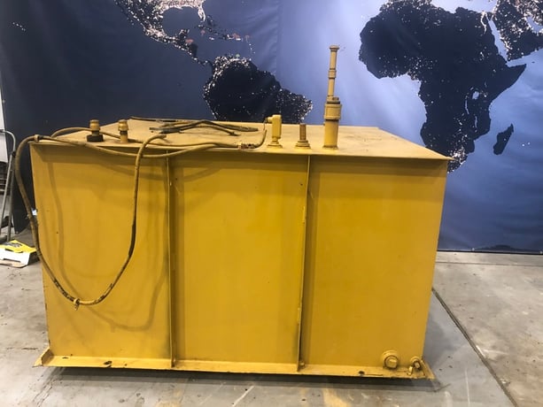 700 gallon Day, diesel fuel tank, 74" L x 56.5" W x 42.5" H - Image 1