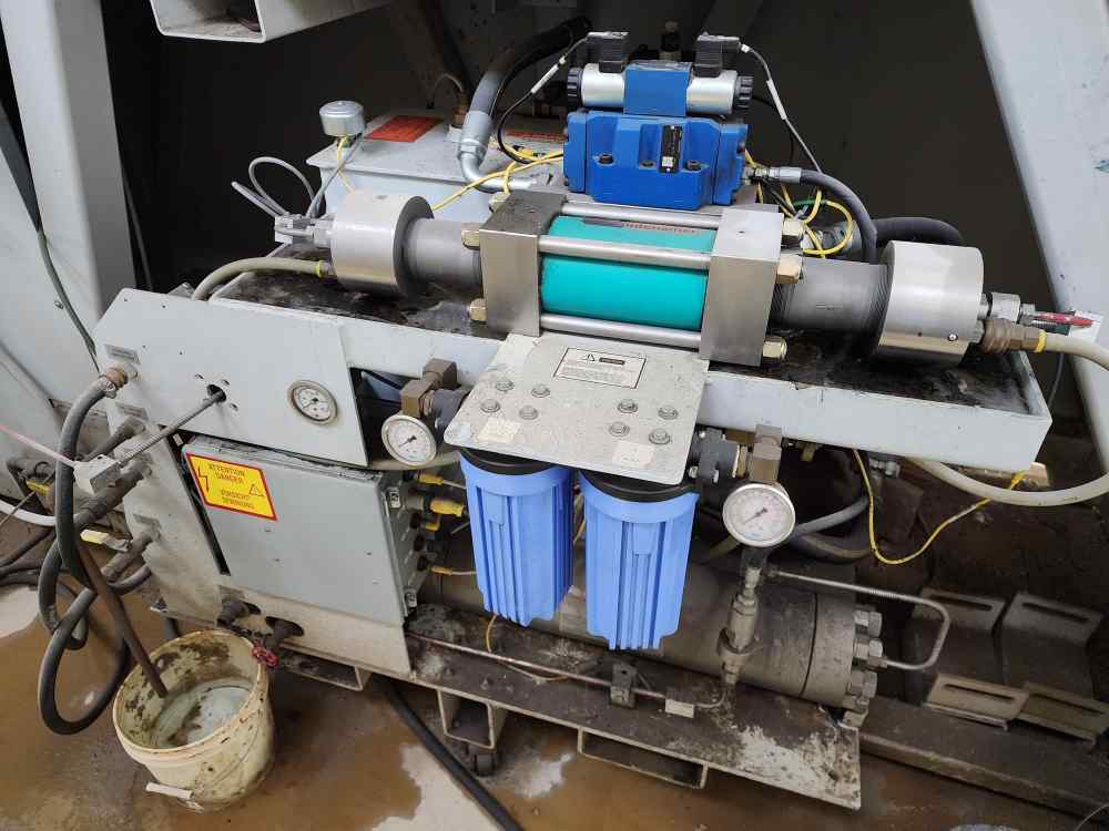 Flow #Stonecrafter-0186271, Waterjet, 6' x 12', Garnet Hopper Included, 2009 - Image 2