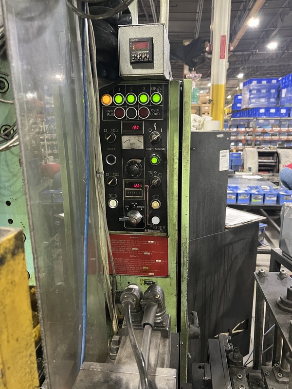 39 Ton, Aida #NC1-35(1), single crank gap frame press, 1.96" stroke, 7.87" Shut Height, 1.96" adj., 90-200 - Image 6