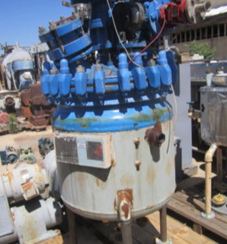 50 gallon Pfaudler, Glass-Lined Reactor, 24" diameter x 24" straight side, 1.5" discharge, 150 psi/FV @ 450 F - Image 1