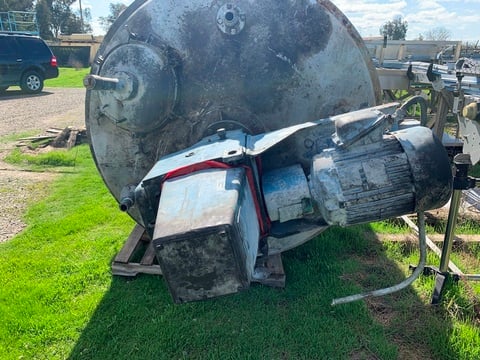 1500 gallon Walker Stainless Stainless #82-C-7.5, Stainless Steel Jacketed Mixing Tank, 6' diameter x 7' - Image 2