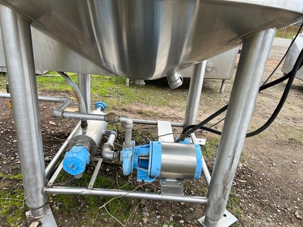 200 gallon Cherry Burrell, Stainless Steel Jacketed Processor Tank w/scrape surface agitation, 48" diameter x - Image 9