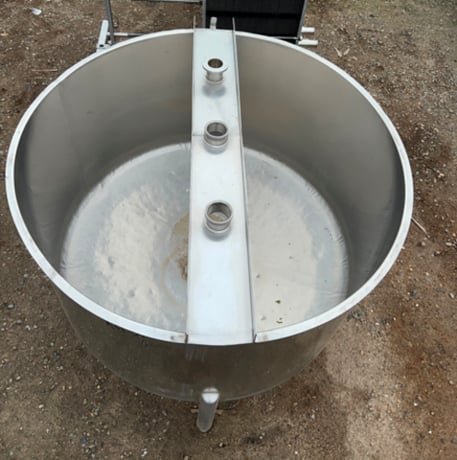 200 gallon Stainless Steel Cone-Bottom Tank, 48" diameter x 24" deep, 2" diameter Center bottom outlet, (2) - Image 5