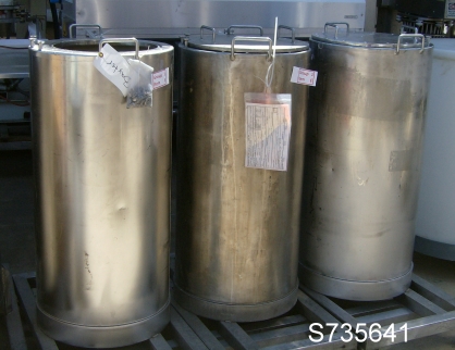 40 gallon Stainless Steel Tank, 18" diameter x 36" straight side, 1/2" inlet/outlet - Image 1