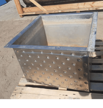 60 gallon Stainless Steel Jacketed Square Tank/Tote, 23" x 23" x 20" deep, 3/4" diameter Bottom side - Image 1