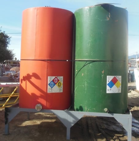 1900 gallon, 54" x 96", National Tank Tank, Carbon Steel Tank, 2" center bottom outlet, 18" diameter Top - Image 1