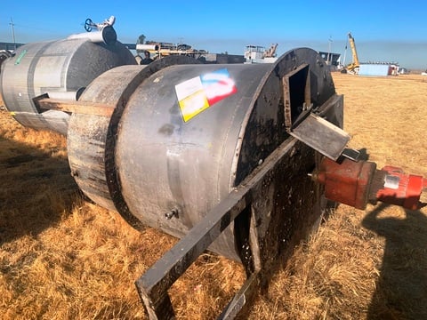 450 gallon Stainless Steel Agitated Tank, single wall, 4' diameter x 70" straight side, 1" side bottom - Image 2