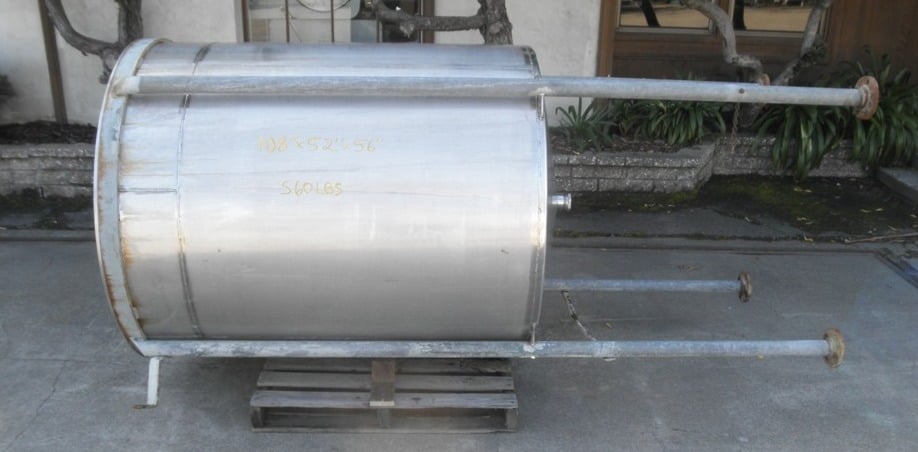 475 gallon Stainless Steel Open-Top Tank, 50" diameter x 60" straight side, 2.5" center bottom outlet, 4' H - Image 1