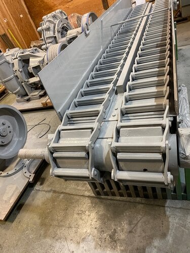 30" wide x 16' long, Twin drag box chain conveyor, unused - Image 3