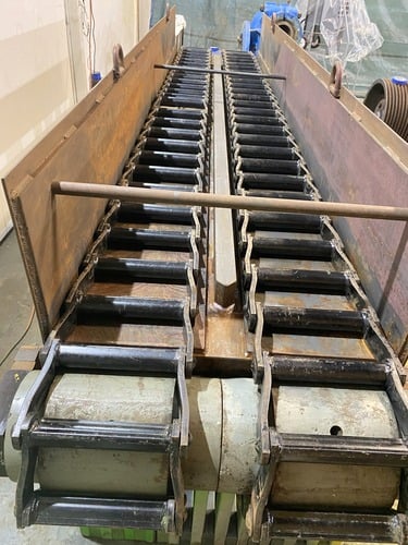 30" wide x 16' long, Twin drag box chain conveyor, unused - Image 5