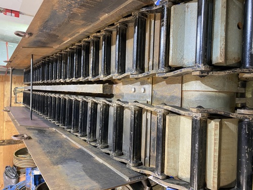 30" wide x 16' long, Twin drag box chain conveyor, unused - Image 9