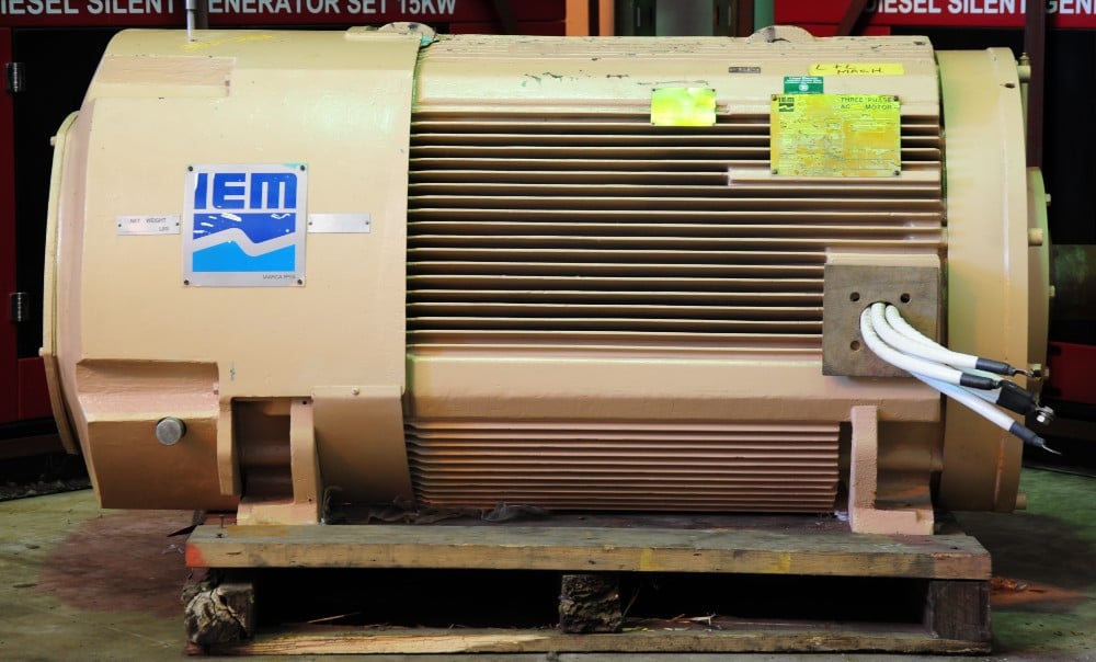 350 HP 1200 RPM IEM, Frame 5811B, TEFC, BB, 2300/4160 Volts - Image 2