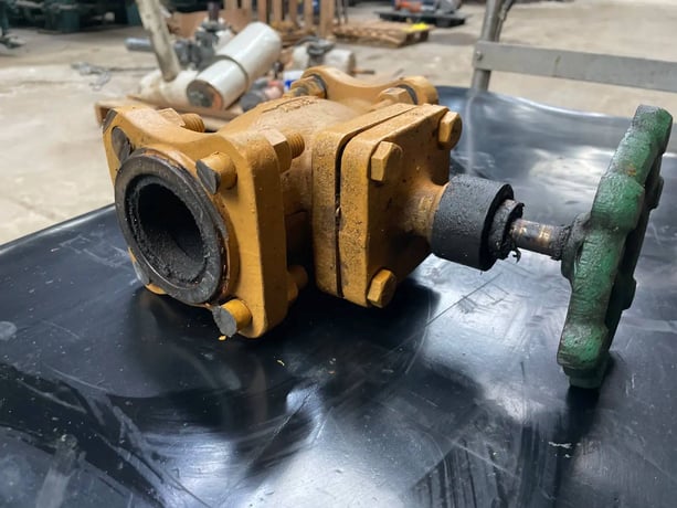 2" Henry Technologies 153B Ammonia Globe Shut-Off Valve - Image 5