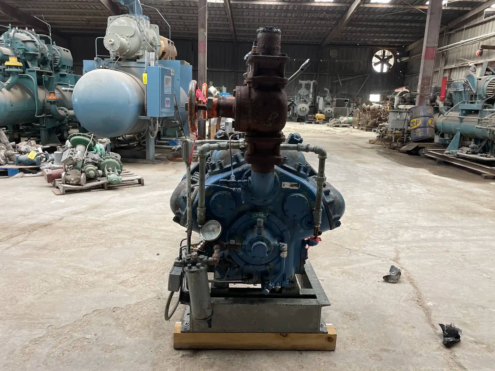 75 HP York A3089 8-Cylinder Reciprocating Compressor Package, 230/460 V, Direct Drive Driven) - Image 7