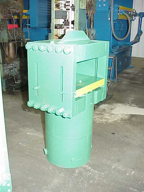 230 Ton, Up-acting slab side, 22" x20", 9.5" stroke, 9.5" daylight, 55" tall, 35.5" work height, #484 - Image 2