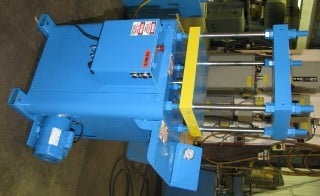 30 Ton, 16.25" x 15", upact, 4-post, 8" stroke, 15.7" -18" DL, 5" bore, 120/240v-1 phase, #99/#102 - Image 1