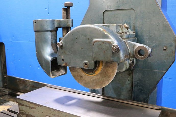 6" x 18" Jones & Shipman #540, surface grinder, 7" x 1/2" W x 1-1/4" B wheel, electromagnetic chuck - Image 4