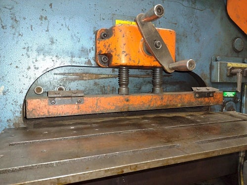 6" x 6" x 1/2" Scotchman #95/140-24M, dual operator hydraulic ironworker, 95 ton, 10 HP - Image 8