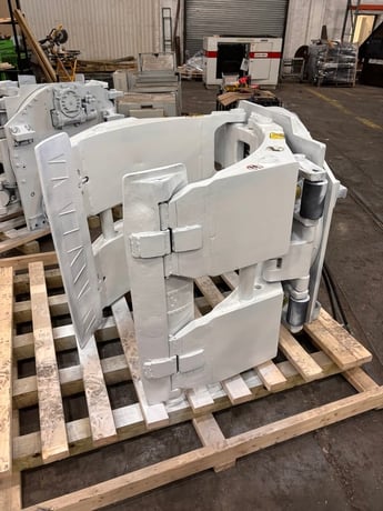 Cascade #90F-RCS-21C, 60" dia. roll clamp - Image 3