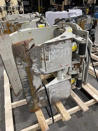 Cascade #90F-RCS, 60" dia. roll clamp - Image 3