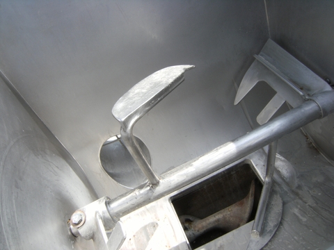 Butcher Boy #200, Meat Grinder, 24" L x 24" width x 22" deep Trough, 5" diameter Side inlet, 7.5 HP, 208 V - Image 4