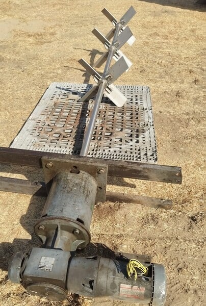 900 gallon Stainless Steel Tank, Agitated, 46" diameter x 10' straight side, 1.5 HP, 230/460 V., 1740 RPM - Image 10