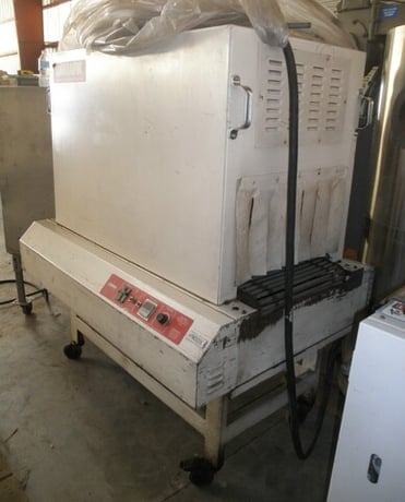 Danmark #STR-22A, Shrink Tunnel, 20" x 48" x 12" heating area, Wire rod belt conveyor, 1/8 HP, 220/110V - Image 1