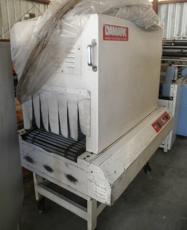 Danmark #STR-22A, Shrink Tunnel, 20" x 48" x 12" heating area, Wire rod belt conveyor, 1/8 HP, 220/110V - Image 2