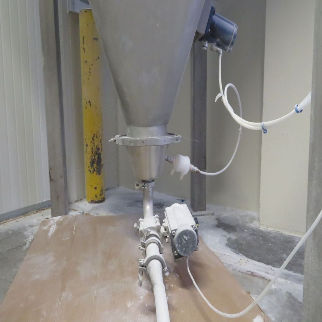 Semi-Bulk Systems #S6171-11-A, Bag Break Station, Stainless Steel, Sanitary, w/Dust Collector, 2004 - Image 9