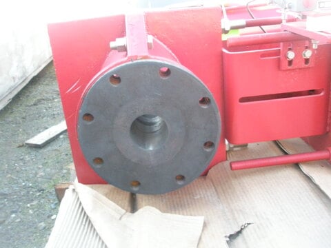 6" x 3" Red Valve #Series-5200, Control Pinch Valve, Iron, 6" x 3" size, w/electro magnetic positioner - Image 4