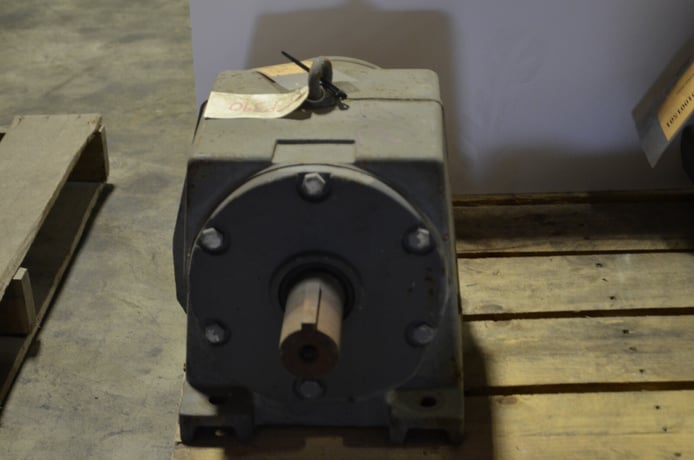 Dodge Reducer worm gear speed gearbox, 4.12 :1.00 ratio, Used - Image 4