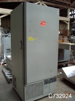 Baxter Scientific #SSU1786ABA, Cryo Fridge, (5) 23" width x 24" D x 10" T compartment, (4) shelves per - Image 1