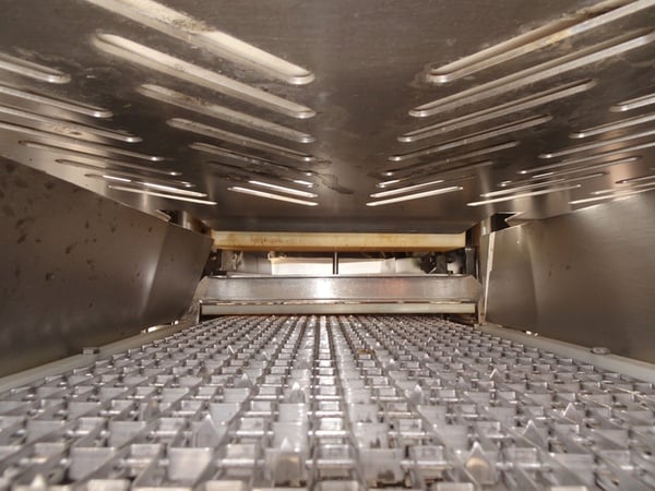 Brine Needle Injector, 14" width x 6.5' L Stainless Steel chain belt conveyor w/triangular shaped picks, (5) - Image 9