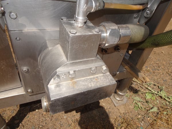 Brine Needle Injector, 14" width x 6.5' L Stainless Steel chain belt conveyor w/triangular shaped picks, (5) - Image 10