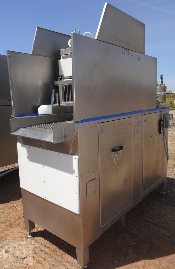 Wolf-Tec #N306, Brine Needle Injector, 24" width feed w/(16) bottom rows, 77" L table/conveyor, two sections - Image 4