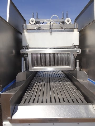 Wolf-Tec #N306, Brine Needle Injector, 24" width feed w/(16) bottom rows, 77" L table/conveyor, two sections - Image 5