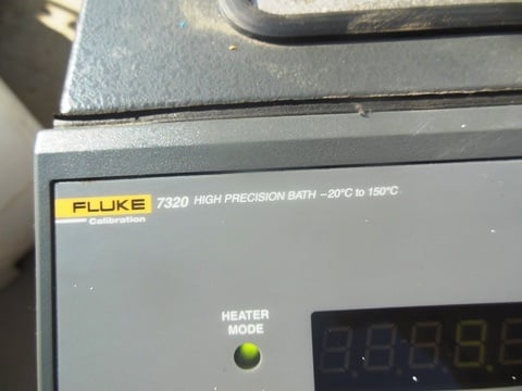 Fluke #7320, Refrigerated/Heated Temperature Calibration Bath, 9.2 liter capacity, 81 mm x 133 mm Work Area - Image 6