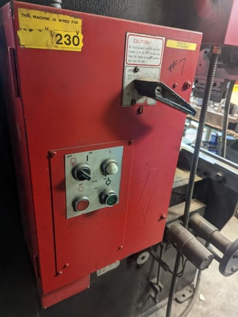 80 Ton, Amada #RG-80, CNC Press Brake, 8' overall, 86" between housing, 1982 - Image 5