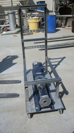 2" inlet x 1.5" outlet, Seepex / Moyno, size 2-6L, Stainless Steel progressive cavity pump, 1/2 HP - Image 2