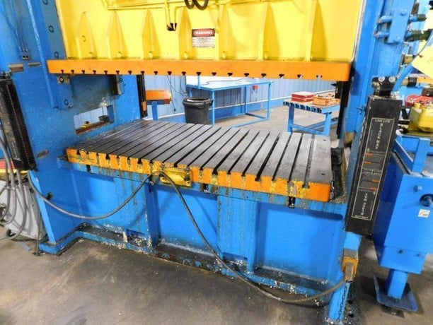 250 Ton, Niagara #PN250-84-42, straight side double crank press, 8" stroke, 23" Shut Height, 6" adj., 15030 - Image 6
